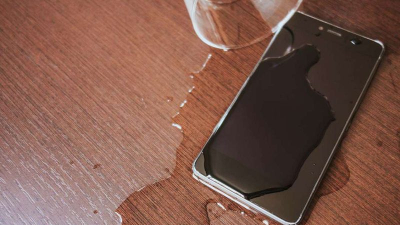 How to Save a Soaked Smartphone