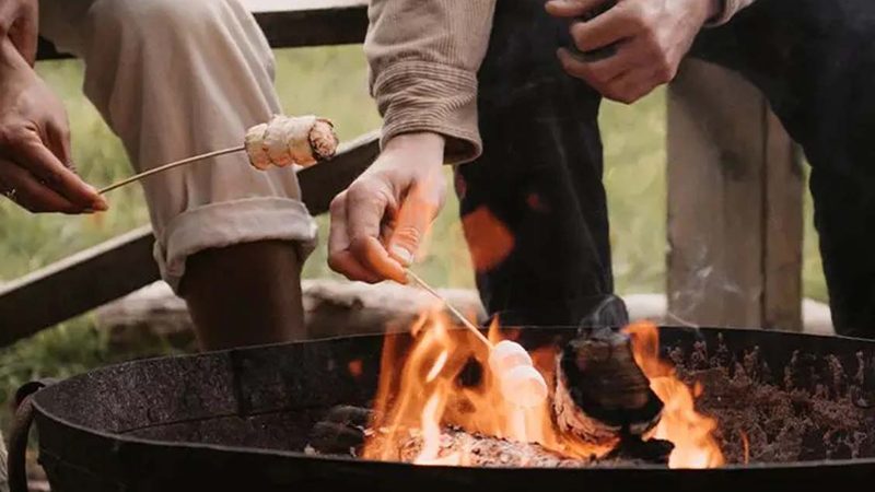 A July Camping Getaway in the UK: Cosy Campsite Evenings, Outdoor Cooking and Summer Adventures with WildBounds